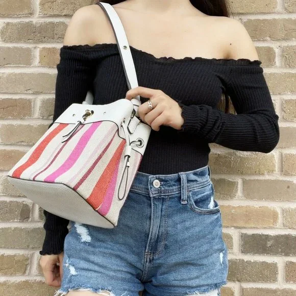 Kate Spade Bucket Tote & Crossbody - Picture 10 of 12